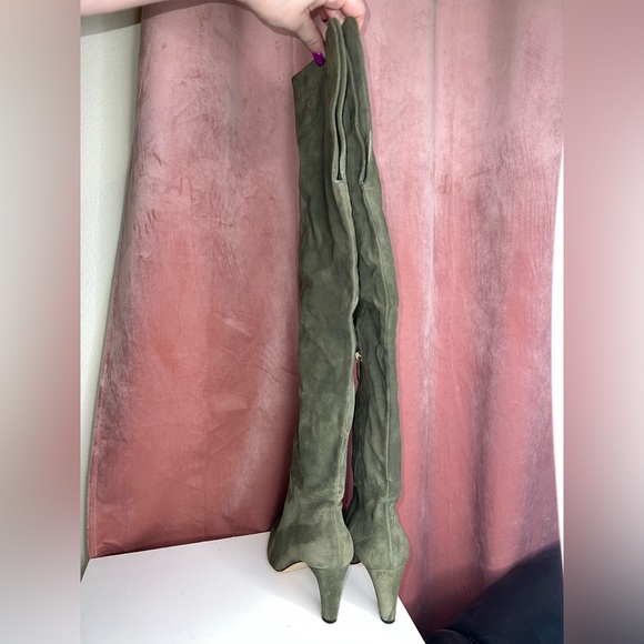 $795 Women’s L'AGENCE Charlotte Olive Green Suede Over-The-Knee Boots Sz 39.5 - Picture 2 of 8